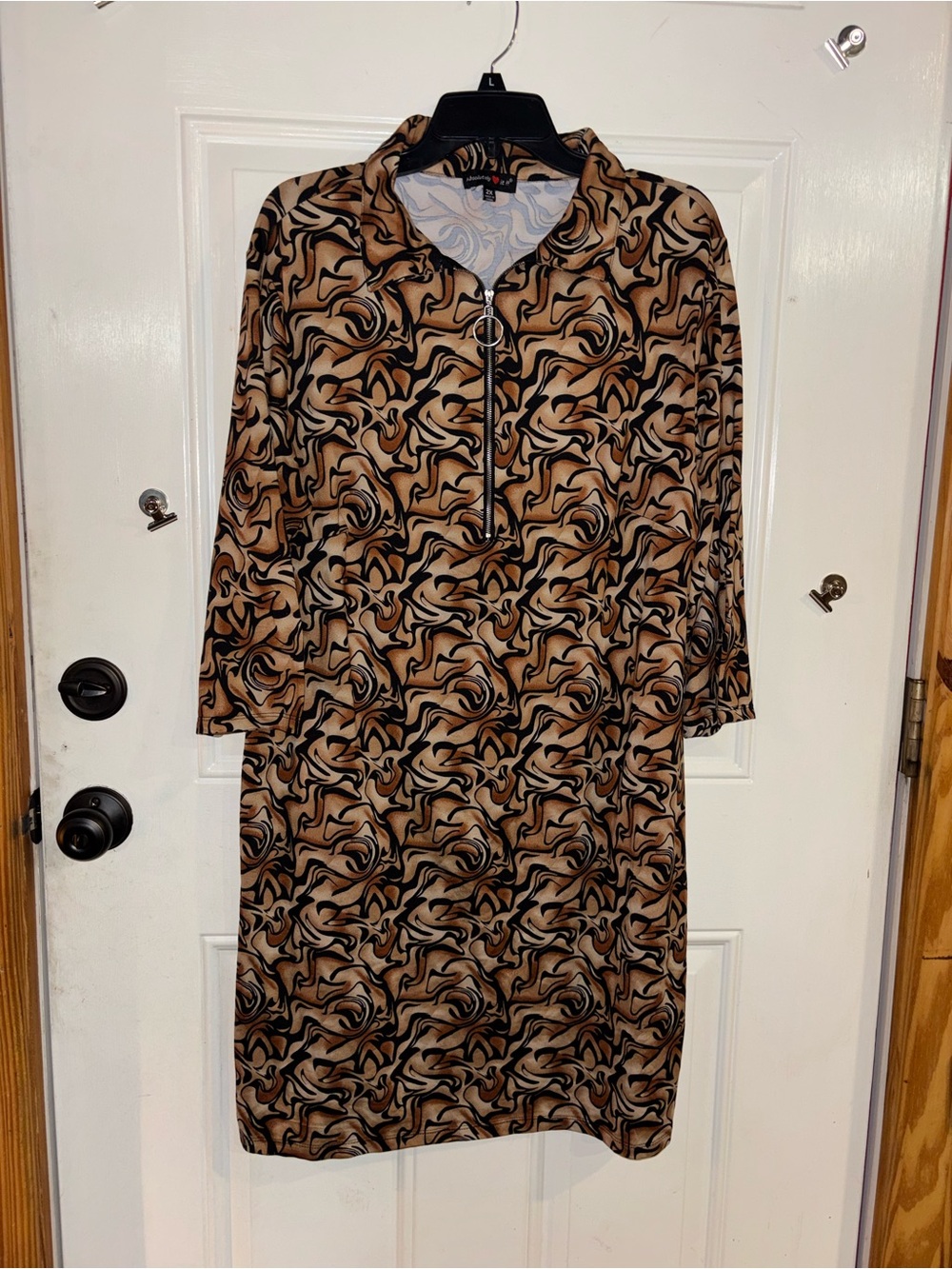 Absolutely Tan, Black & Cream Swirl Zip-Front Long Sleeve Dress
